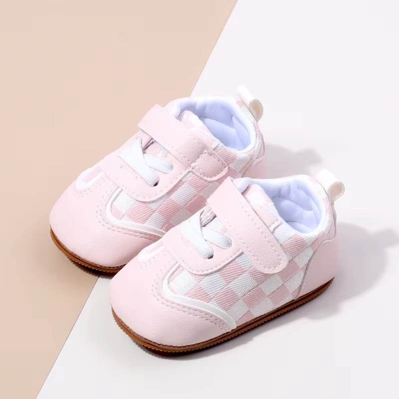 Pink checker toddler sport shoes